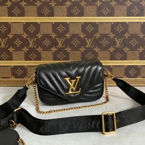 <AUTHENTIC>Louis Vuitton New Wave Multi Black